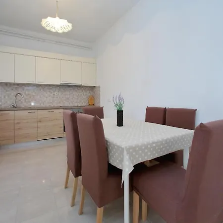 Apartamento With Parking Space Bibinje, Zadar - 16155
